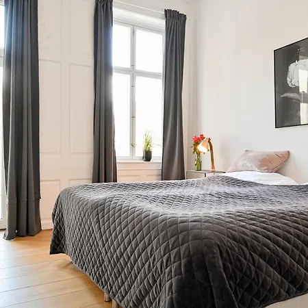 Sanders Arrow - Chic Three-bedroom In The Middle Of Apartment Copenhagen