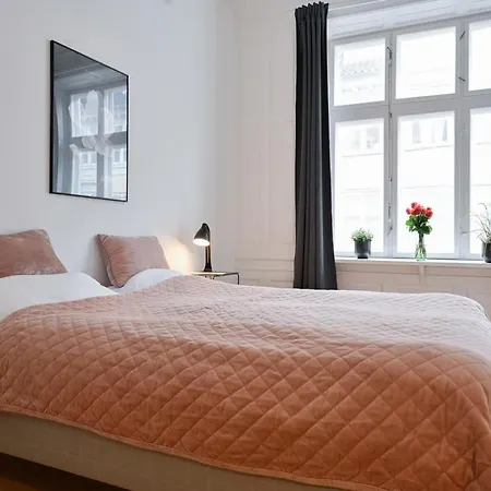 Sanders Arrow - Chic Three-bedroom In The Middle Of Copenhagen